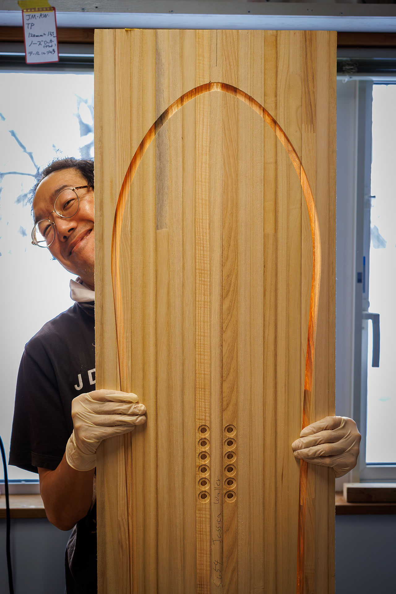 Routing the sidewall channel