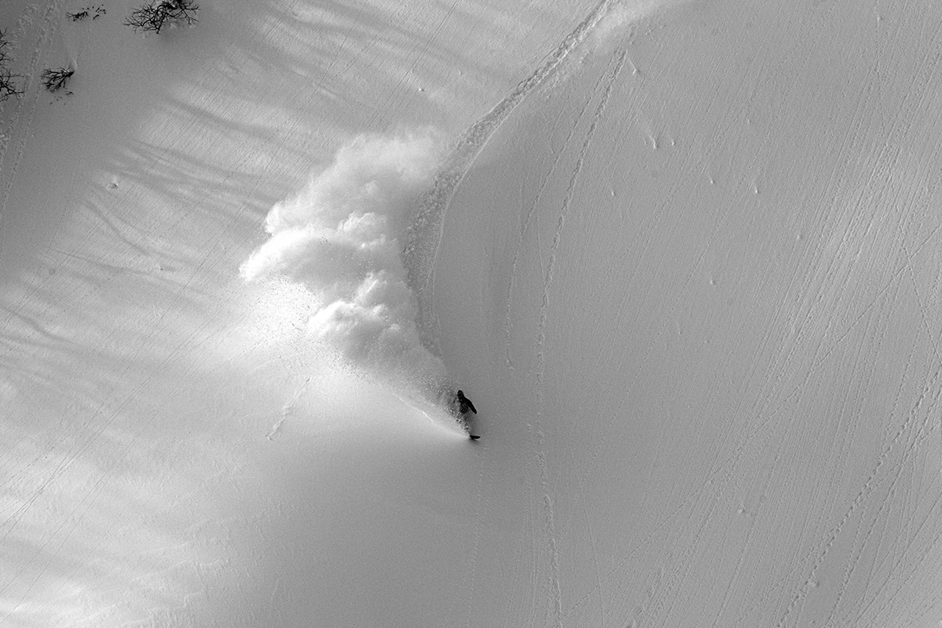 Josh riding the Snurfs Up 157 at Goshiki